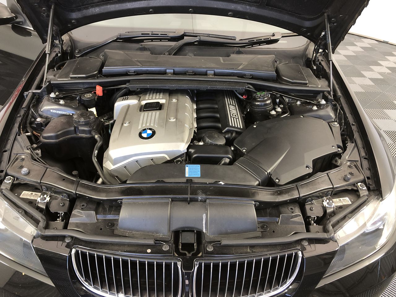 Thomson Estate W & J Shiraz 2021 (12x 750mL) Clare Valley