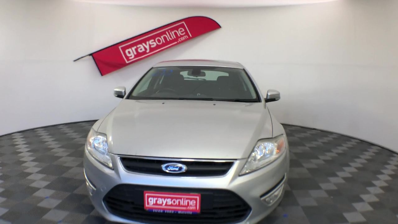 Wolf Blass Red Label Pinot Grigio (6x 750mL).