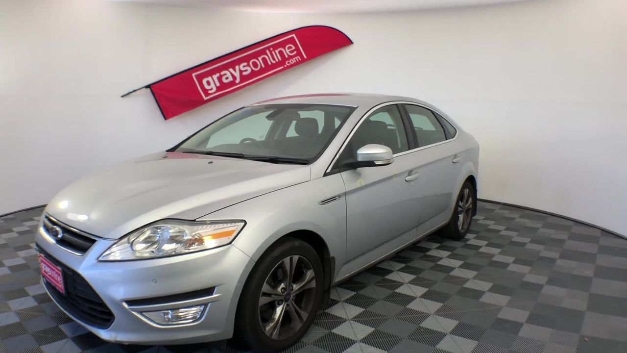 Wolf Blass Red Label Sauvignon Blanc (6x 750mL). Current Vintage Release.