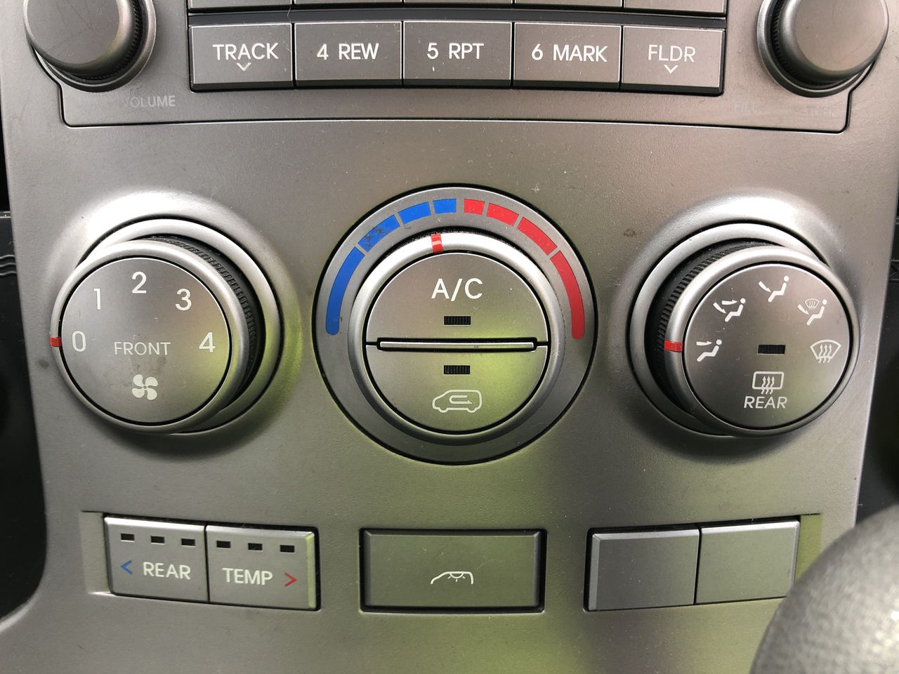 Dunes & Greene Chardonnay Pinot Noir NV (6 x 750mL)