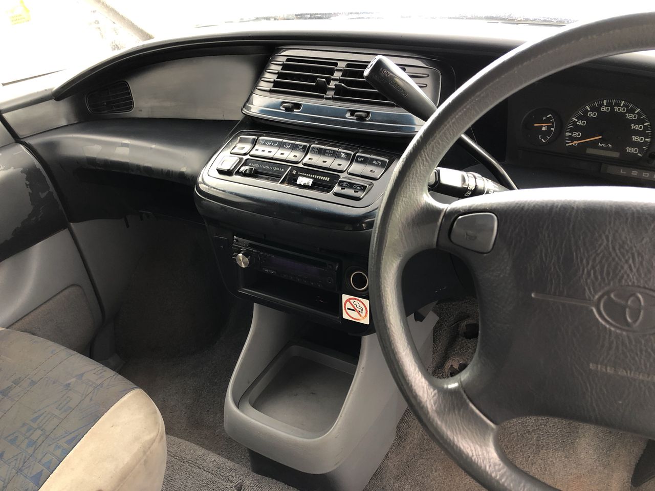 Wolf Blass Yellow Label Merlot (6x 750mL).