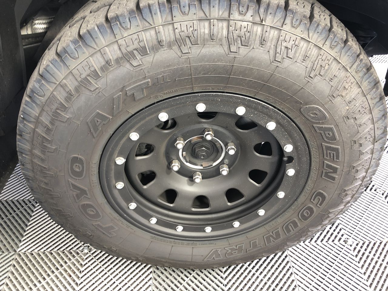 PROUD 24 Piece Cutlery Set. Stainless Steel. Table Knives, Table Forks, Tab