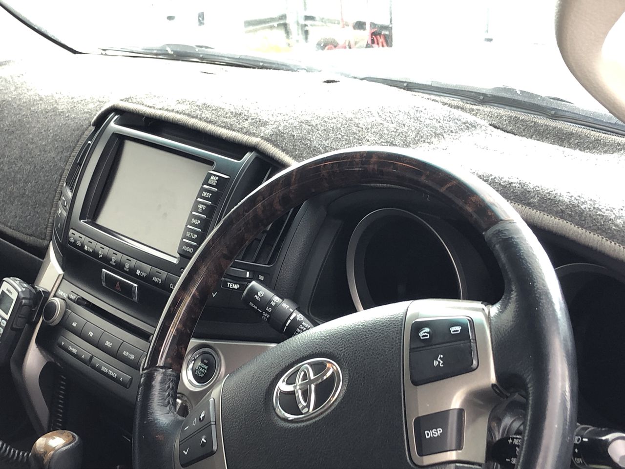 REMINGTON Super Glide Ceramic Hair Straightener.