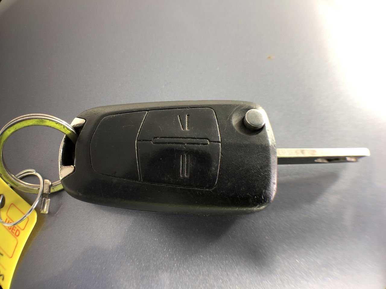 3 x Assorted Desktop/Logitech Mice. 1 x LOGITECH Pebble Mouse 2 M350s, Tona