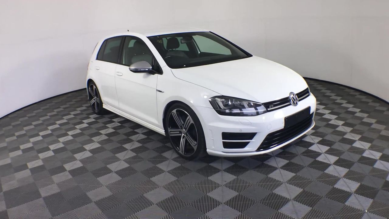 6 x APPLE iPhone 14 w/MagSafe Clear. NB: Some Items Are Unsealed.