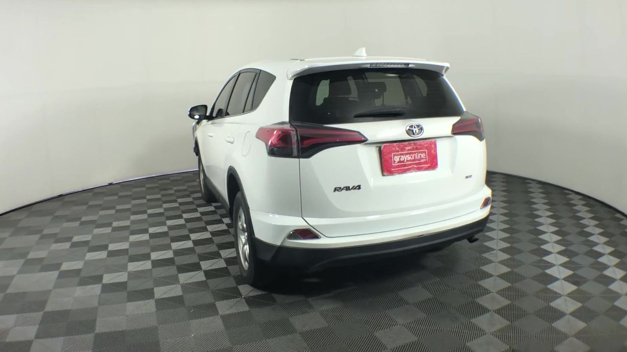 Yellowtail Pinot Grigio & Shriaz Mixed Pack (6 x 750mL),SE AUS.