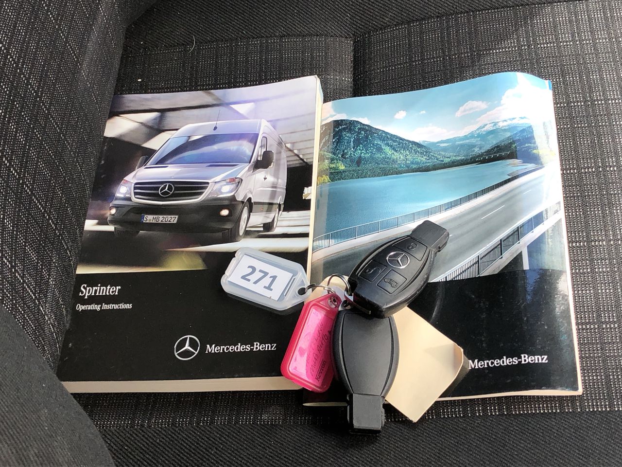 Wine For Yoga Lovers Moscato 2023 (12x 750mL) SA