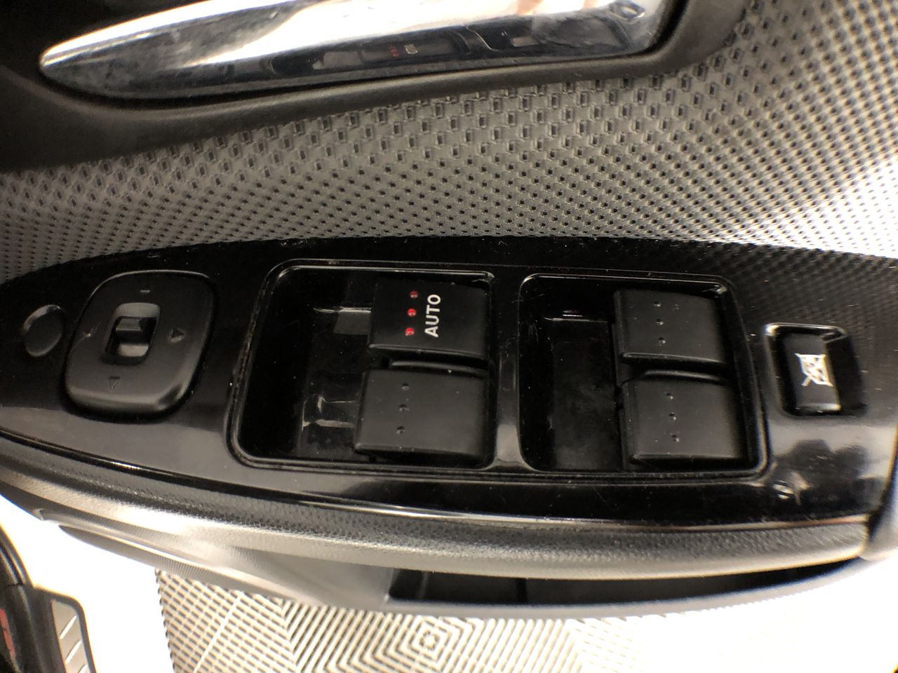 Fishbone Black Chardonnay 2025 (6x 750mL), Margaret River.