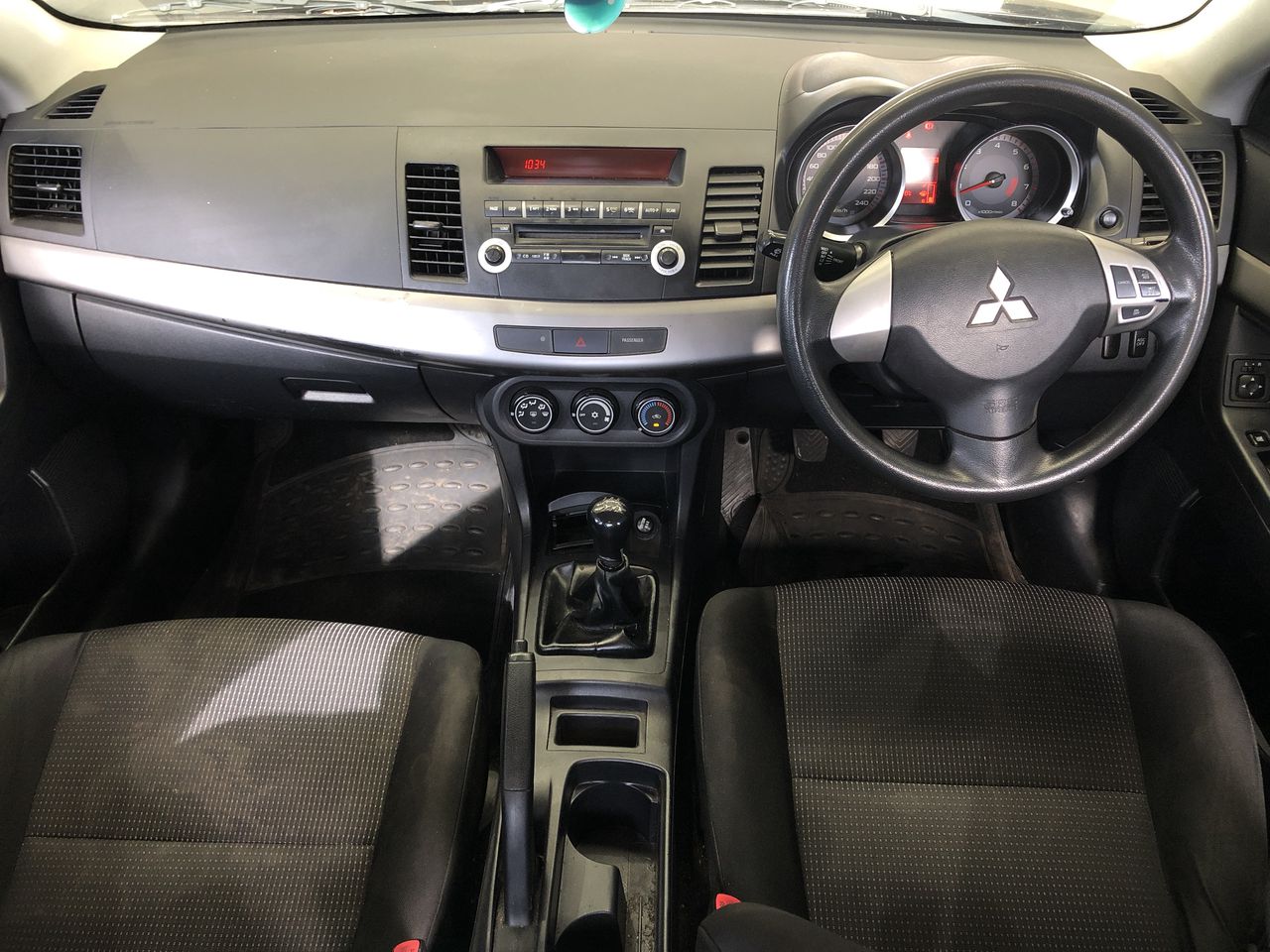 Dee Vine Estate Range Pinot Grigio 2025 (12x 750mL) NSW