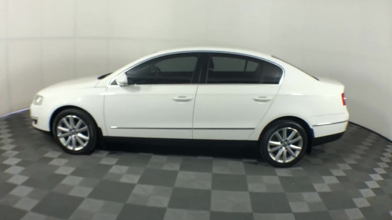 Upside Down Pinot Grigio (6x 750mL). Current Vintage Release.