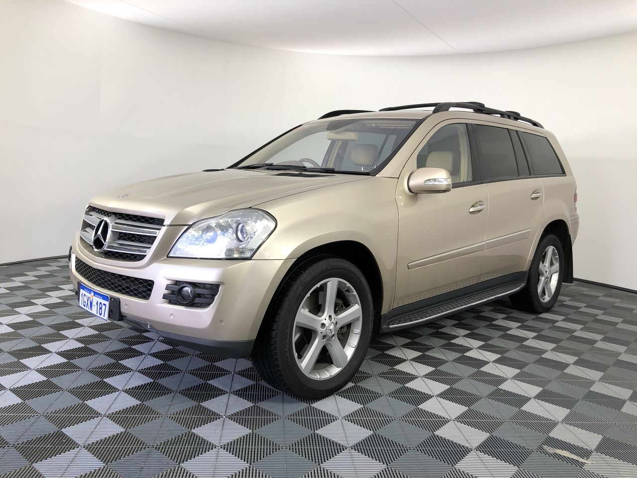 2 Packs of 200 POWERS 12x65mm Polycarbonate Sheeting Screws with Serrated H