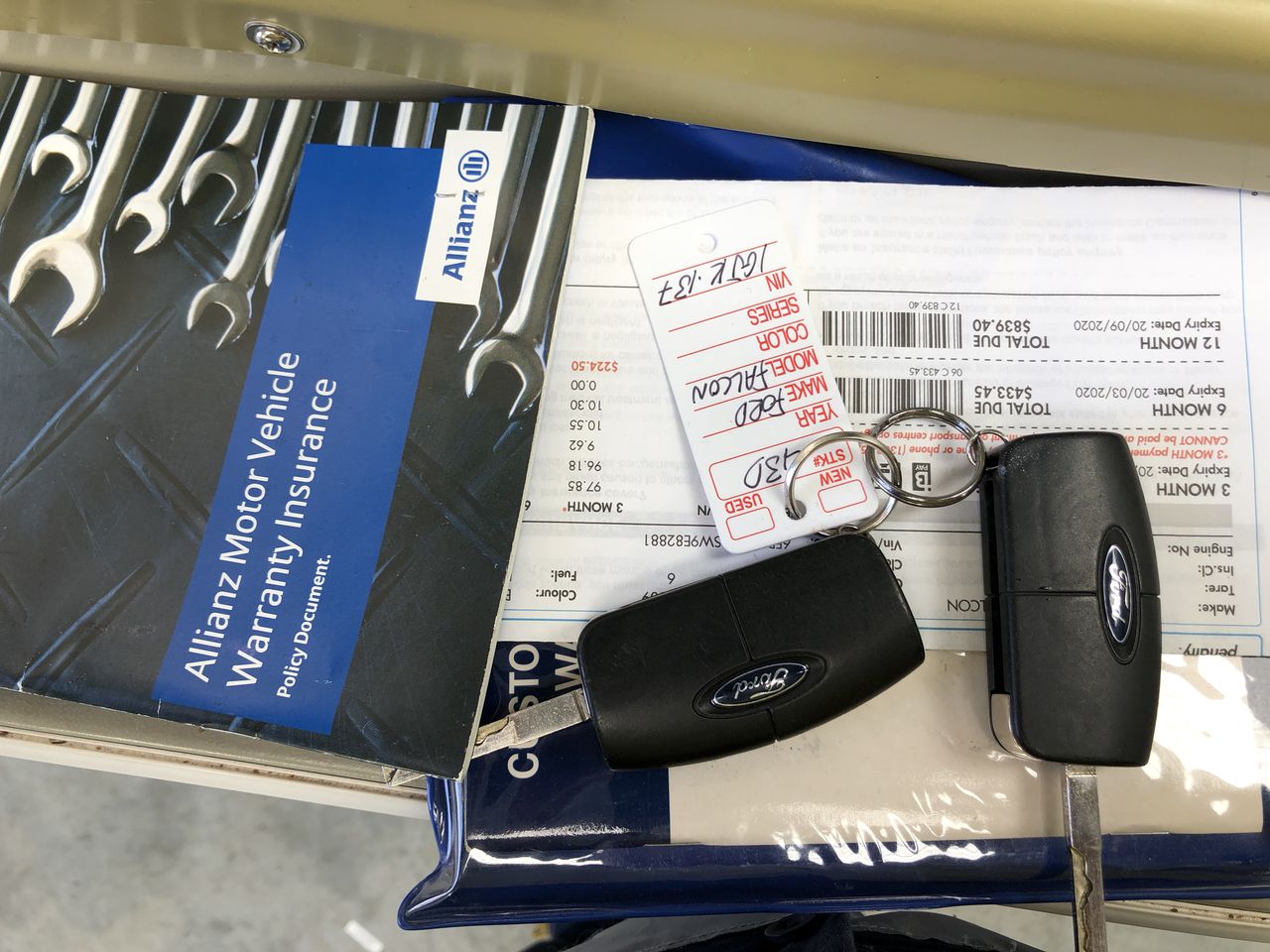 80 x PRINGLES Minis Variety Incl: Sour Cream & Onion, Cheese & Original.