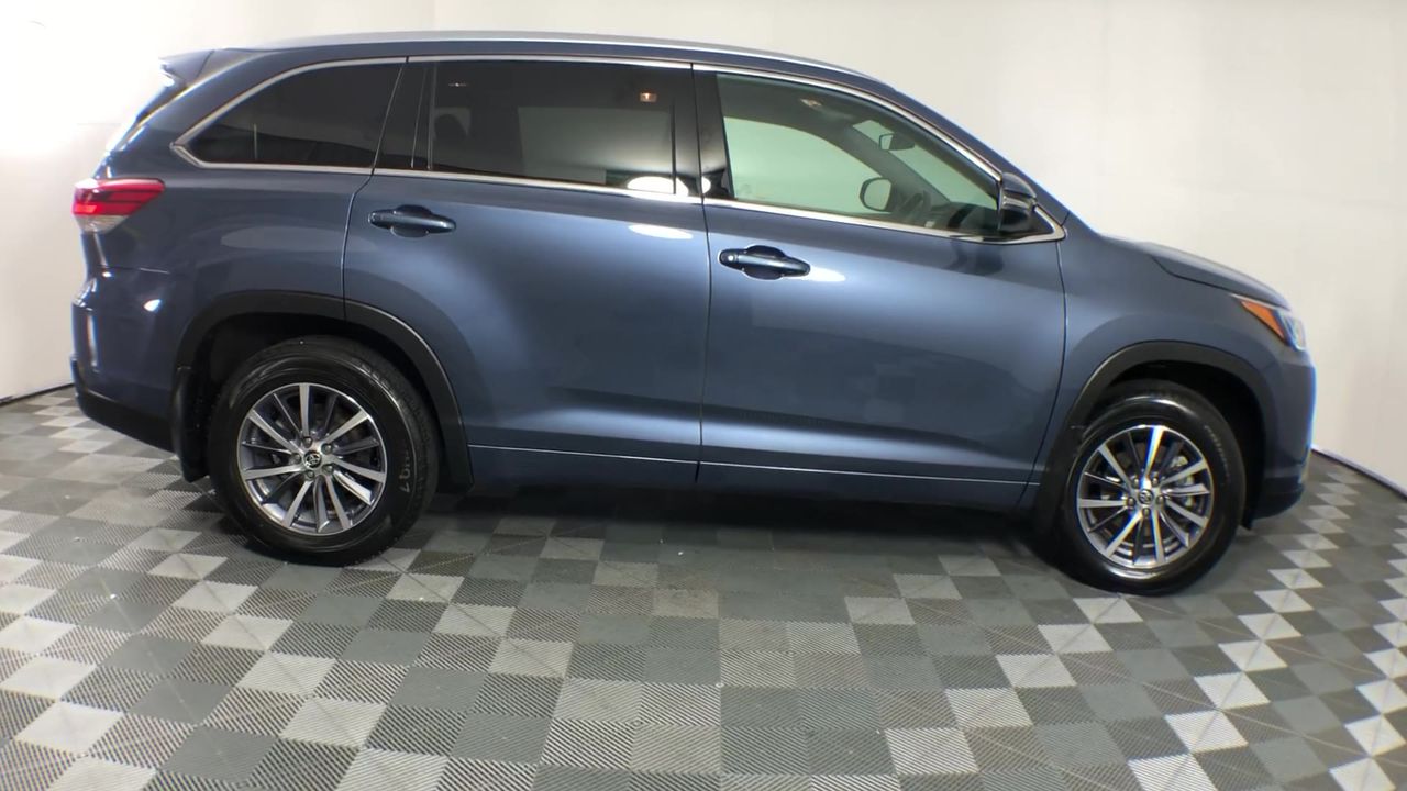 20 x SIGNATURE Natural Spring Water, 1.5L Bottles.