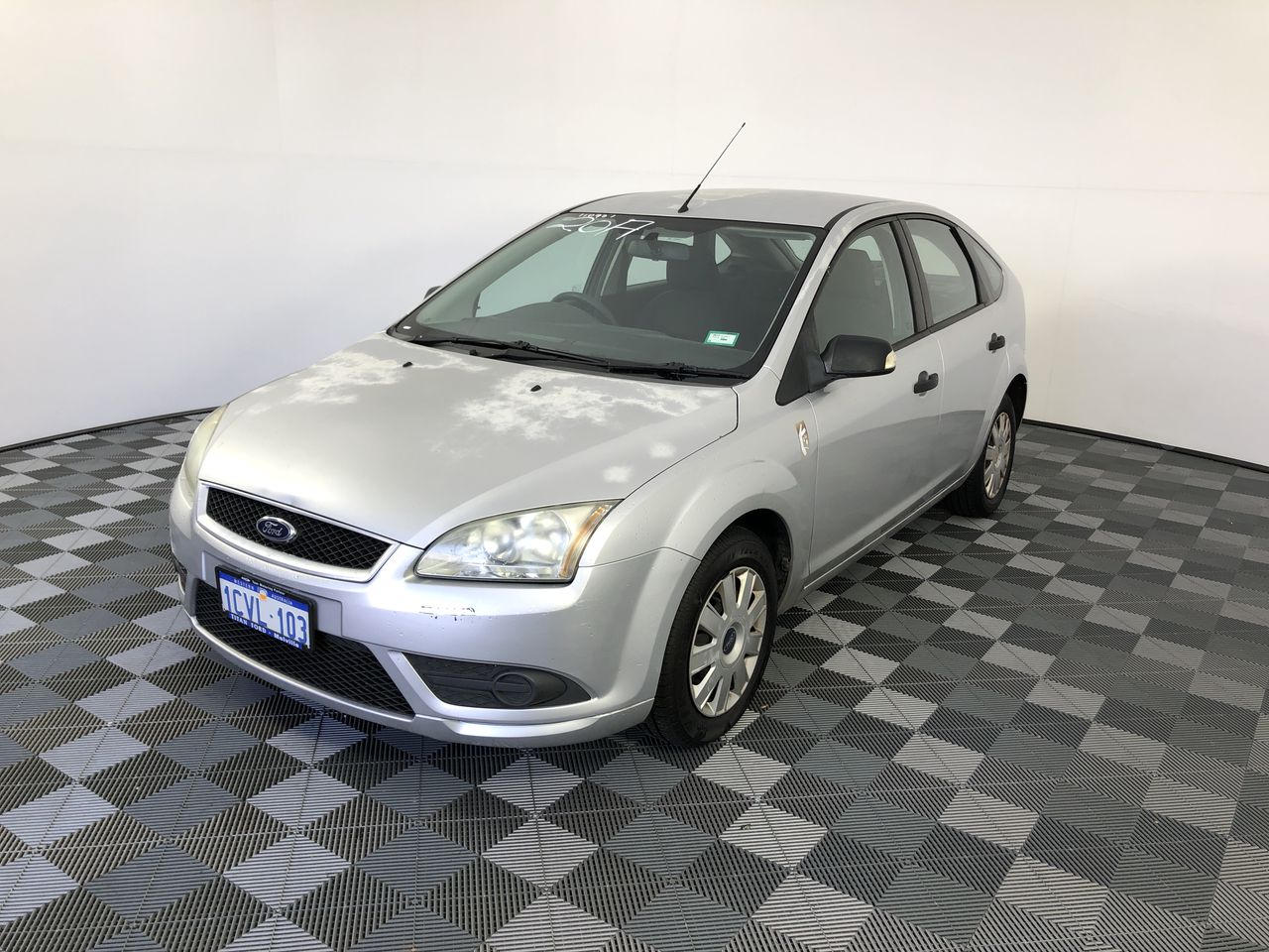 Vial full of Gold Leaf/Flake