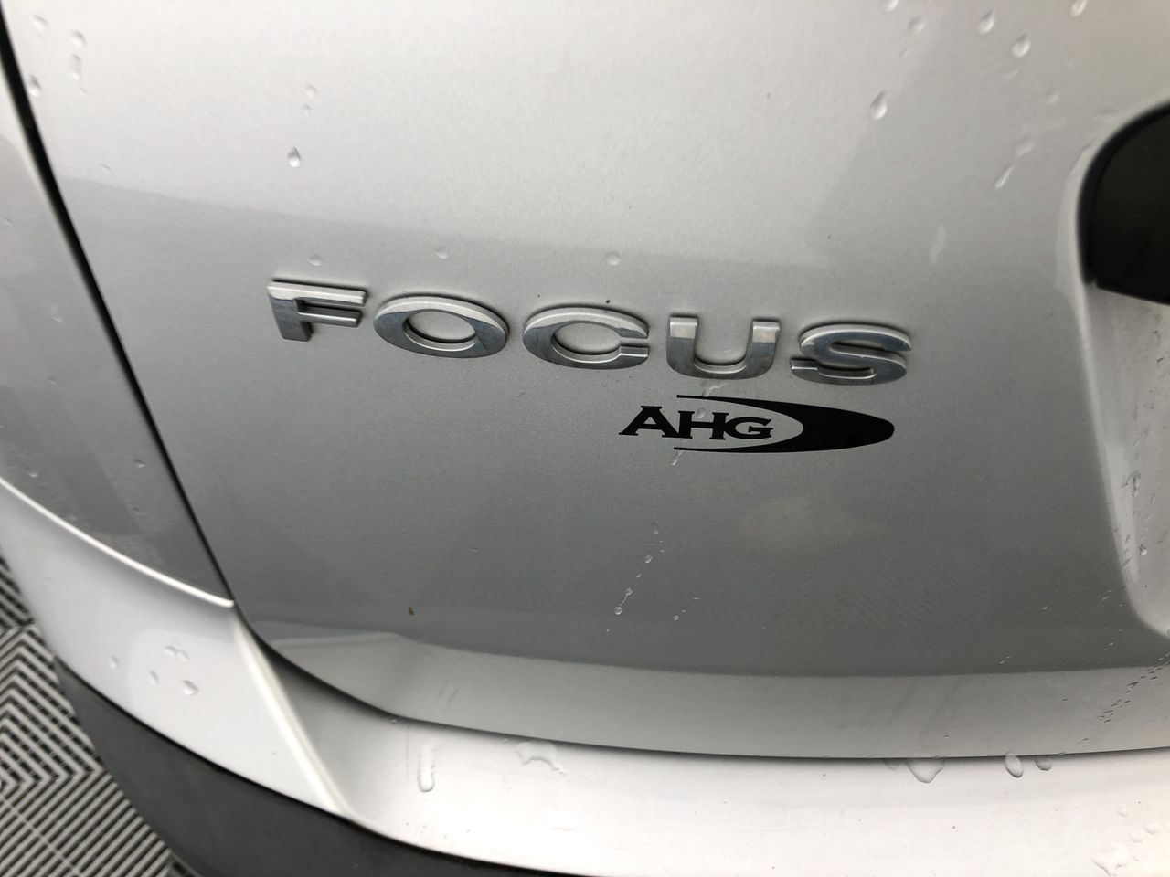 0.12 carat white round 4 diamond