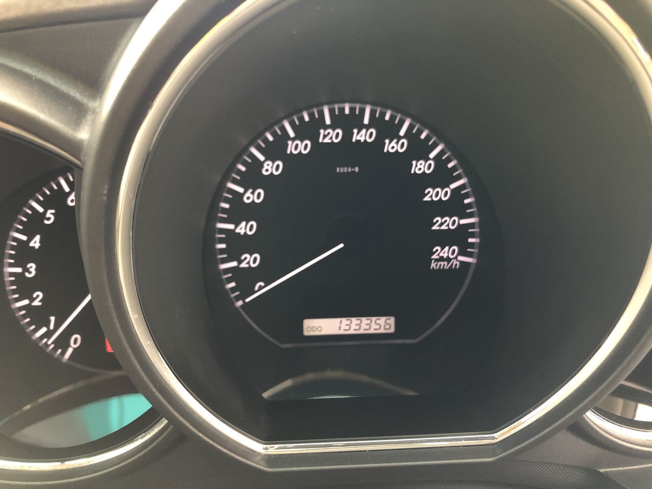 0.08 carat white 5 round diamond