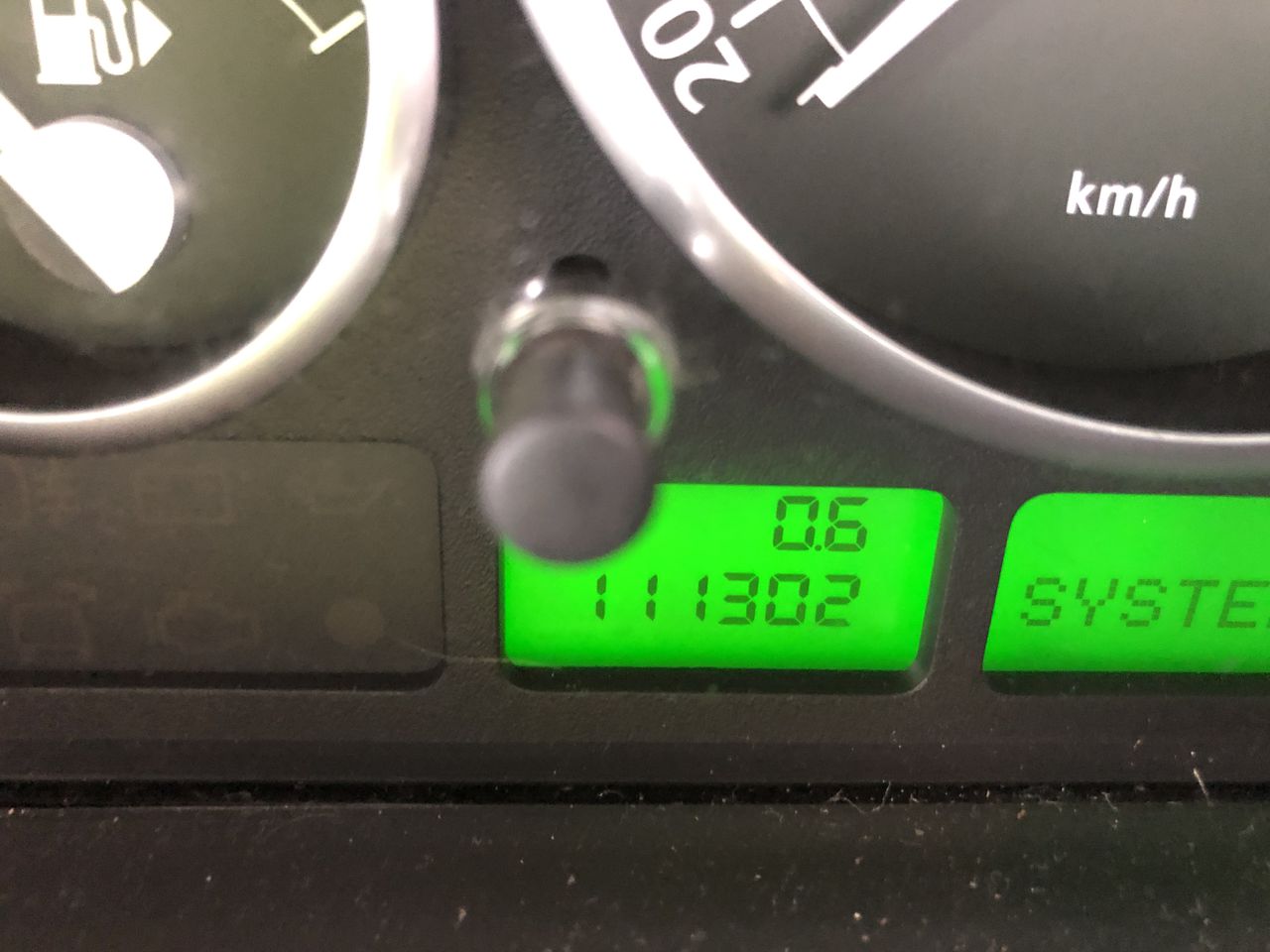 NINJA Slushi Professional Frozen Drink Maker, Model FS301ANZ. NB: Minor Use