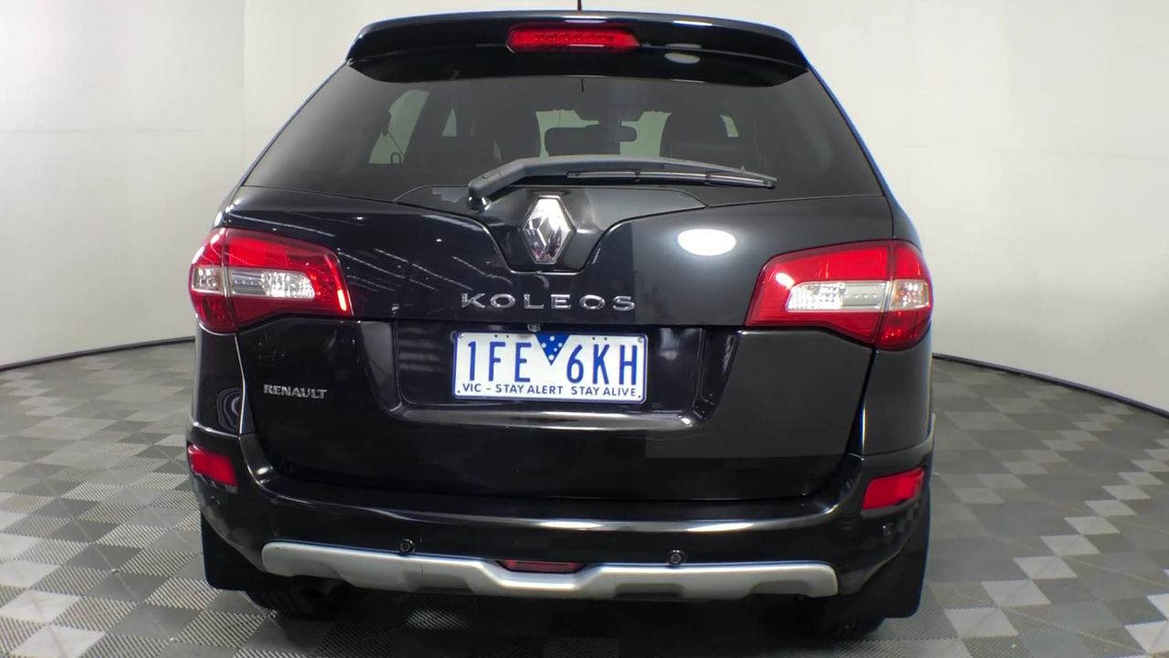 LUXOR Australian Made Fully Fitted Cotton Quilted Mattress Protector. Size: