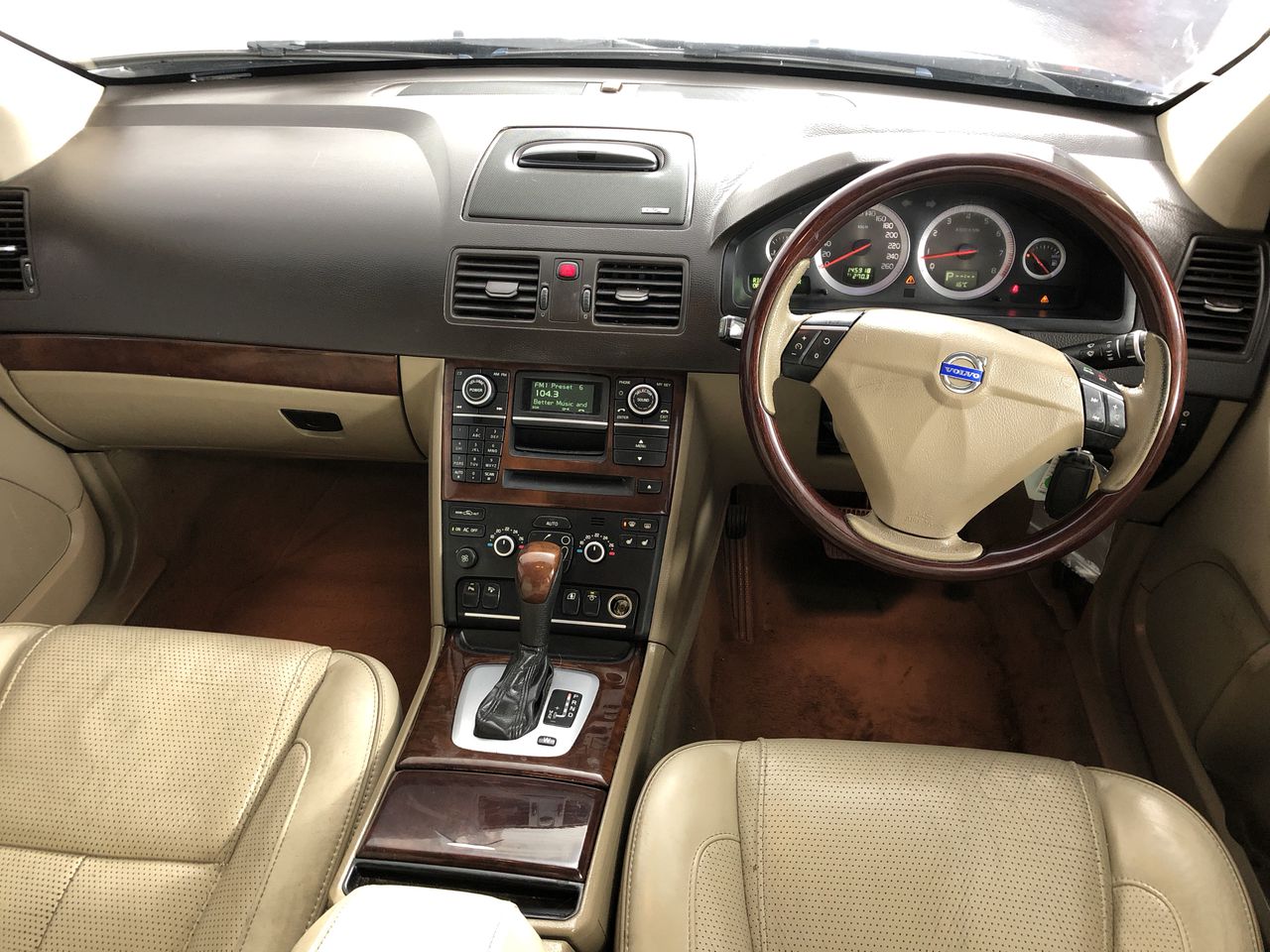 SIEMENS GF323NR 100 Amp 3 Pole 240-Volt 4 Wire Fused General Duty Outdoor R