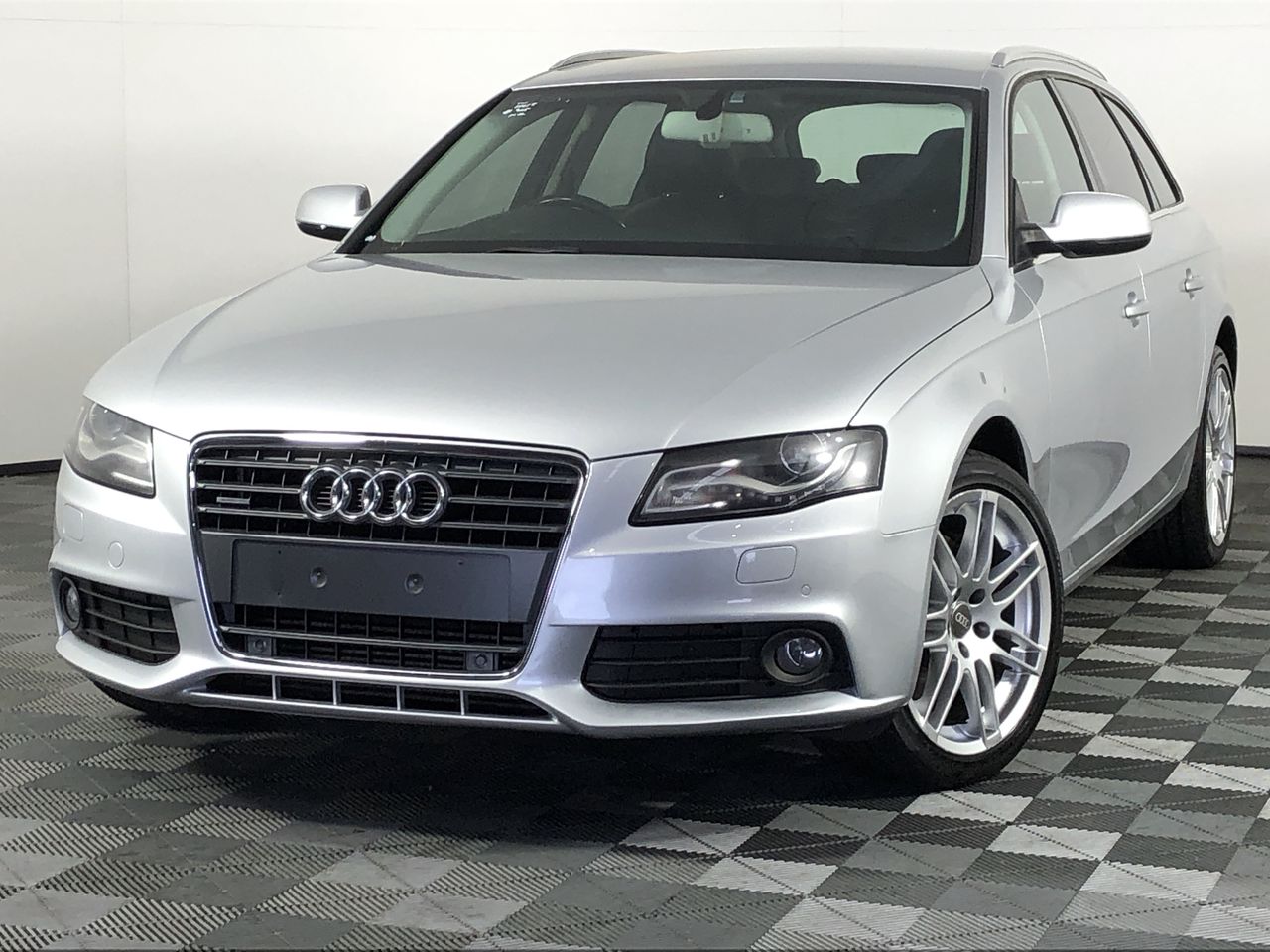 APPLE AirPods Pro (2nd Generation) With Wireless Charging Case, MQD83ZA/A,