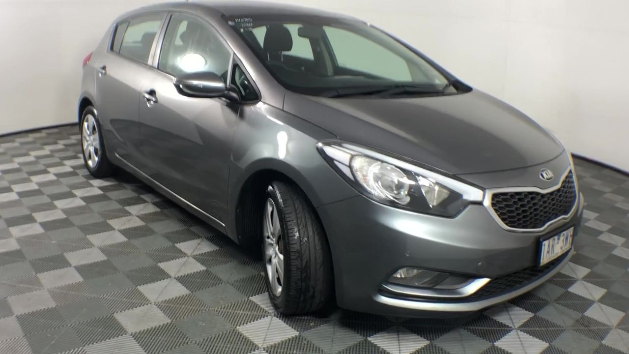 0.06 carat white round 5 diamonds