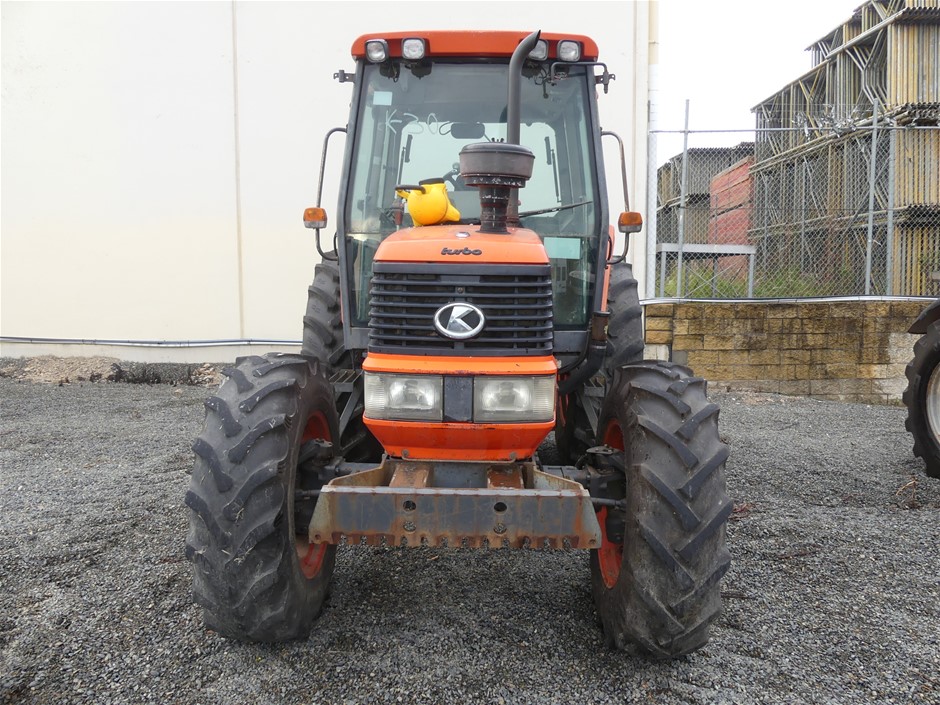 BIJ'OR - Pink Pearl Leaf Necklace in Gold RRP $59