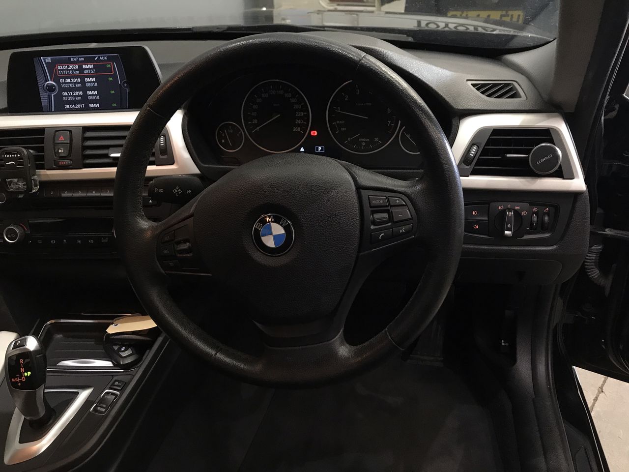 Duchesse De Paris Brut Blanc De Blancs NV (6x 750mL), France.