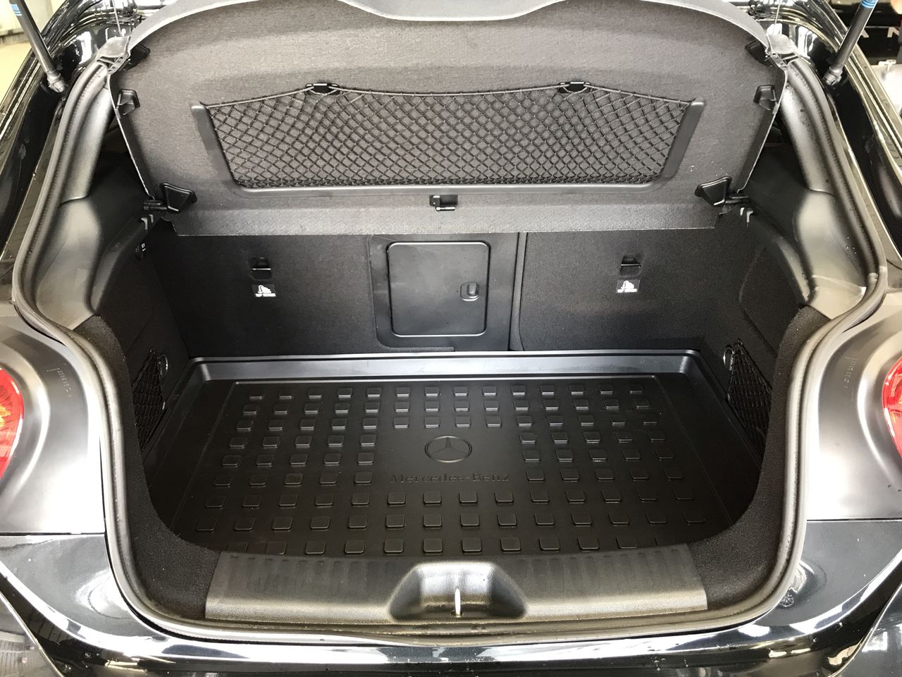 APPLE iPad 4 (A1460) Tablet 32GB