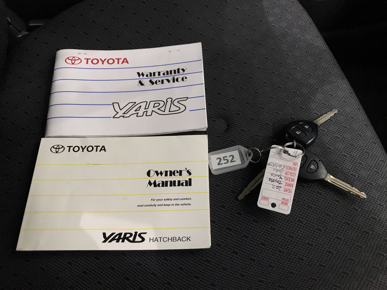 Keldeo ex water-type modern Pokémon card.