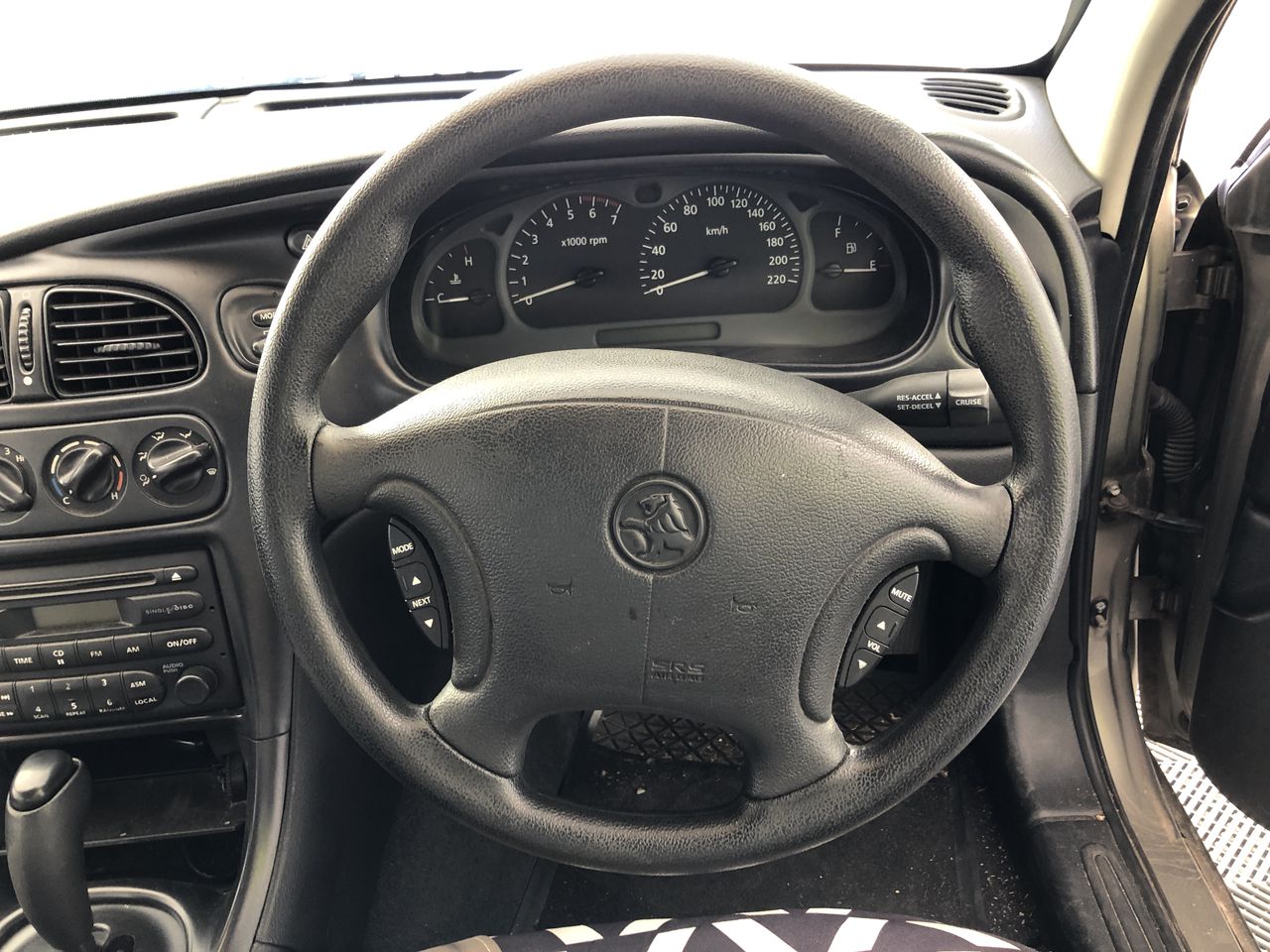 Designer Plain Locket Necklace in Silver