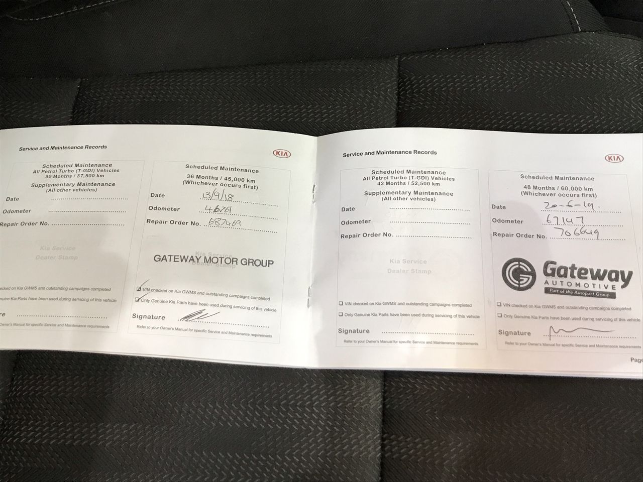 By The Vineyard Mixed Pack Pinot Grigio & Chardonnay (12x 750mL). SEA.