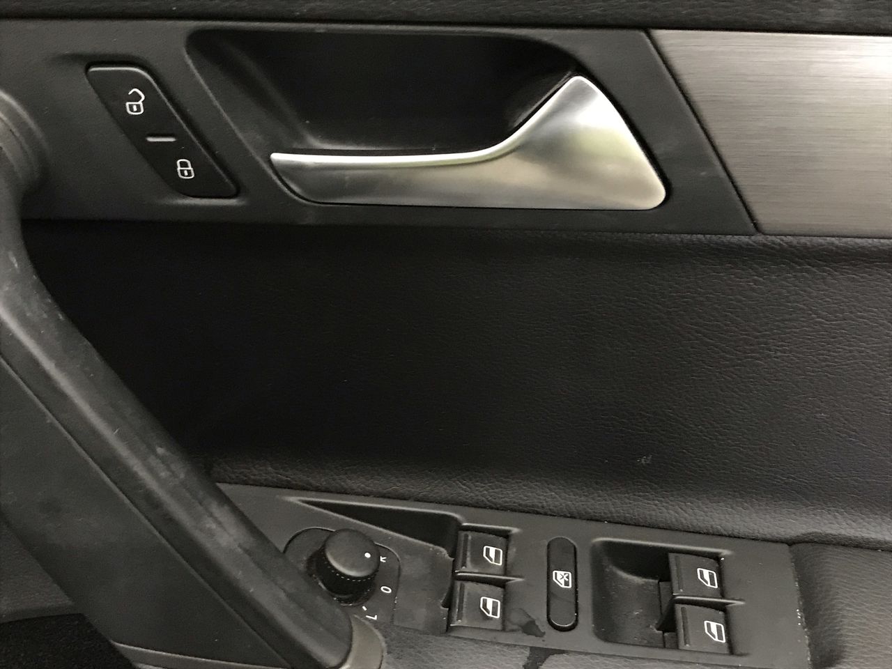 Magic Box Cabernet Sauvignon 2019 (6x 750mL) SEA