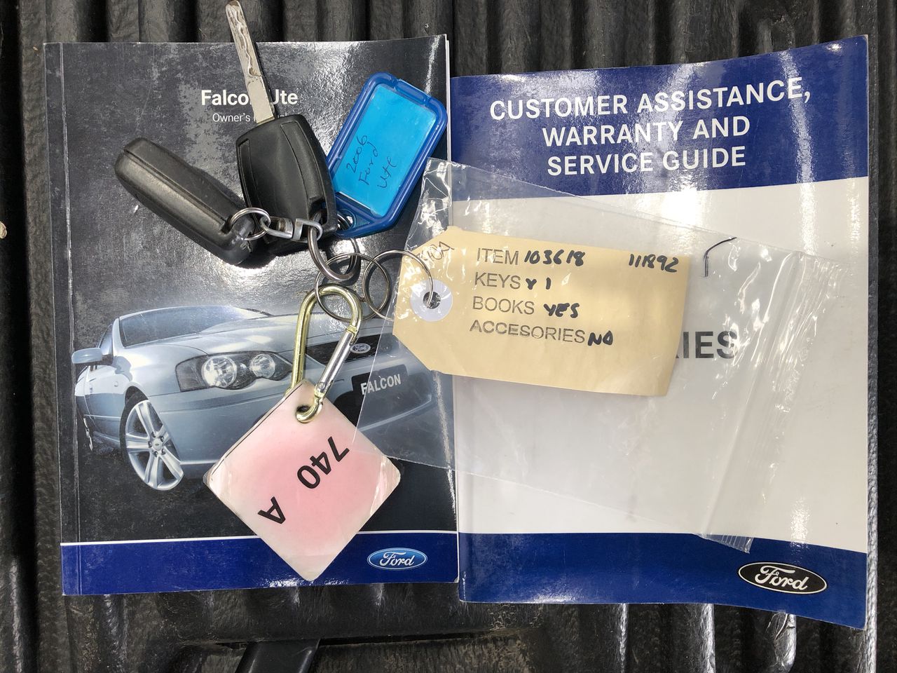 END OF LEASE AUCTION: 7" Carplay