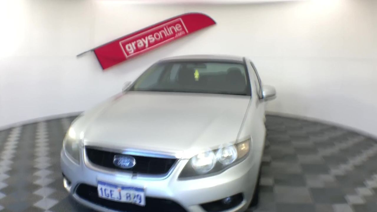 <p>2007 Volvo FM9 8 x 4 Cab Chassis Truck</p>