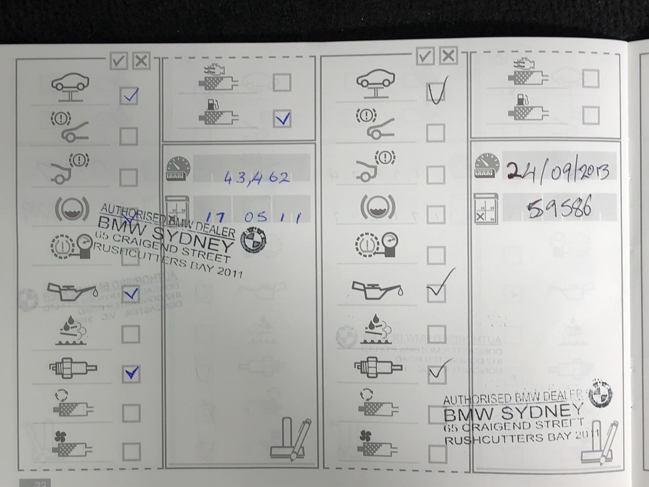 Wolf Blass Red Label Cabernet Merlot (6x 750mL).