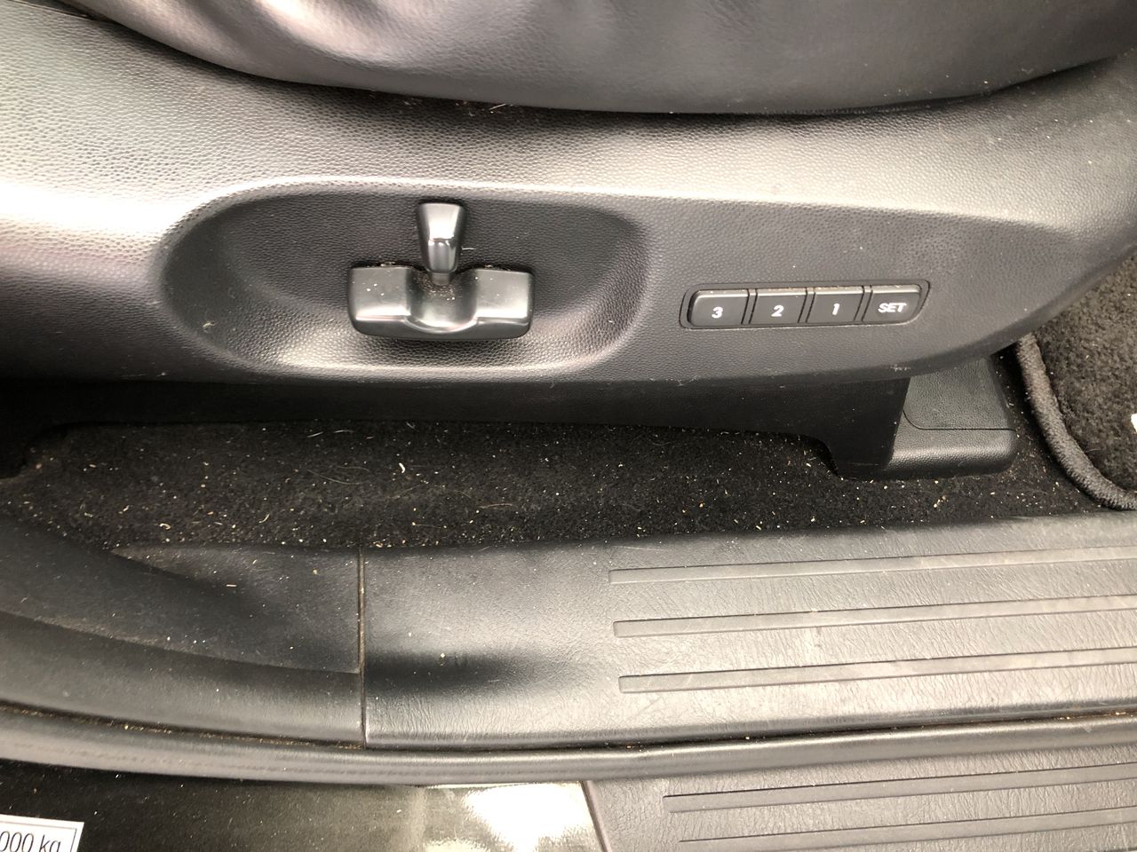 St Huberts The Stag Shiraz (6x 750mL).