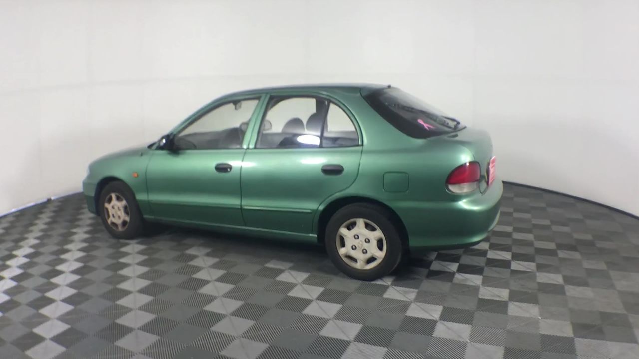 TOSHIBA Satellite C665 Laptop i3-2330M 4GBRAM/500GB Black