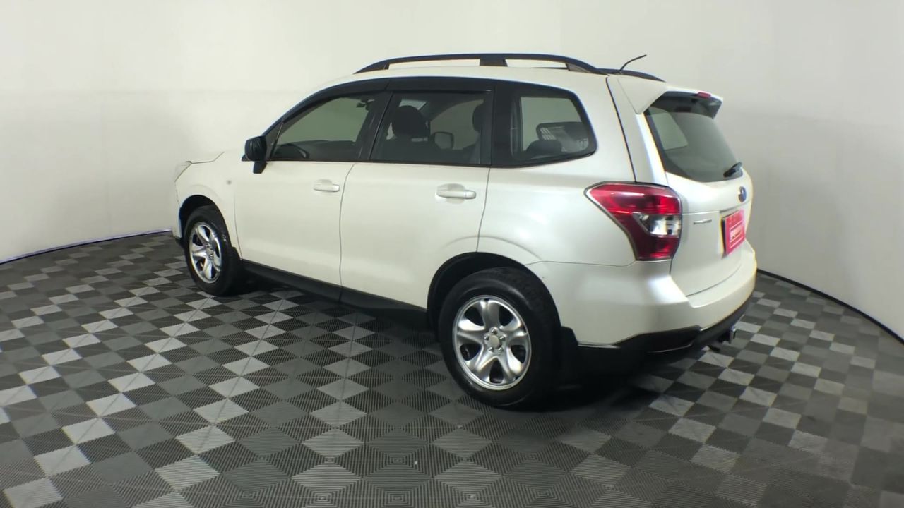 Divici Prosecco Organic NV (6 x 750mL), Italy.