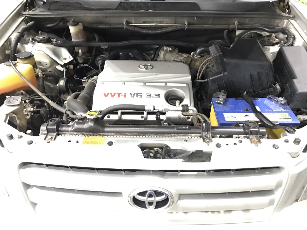 Wolf Blass Red Label Shiraz Cabernet Sauvignon (6x 750mL).