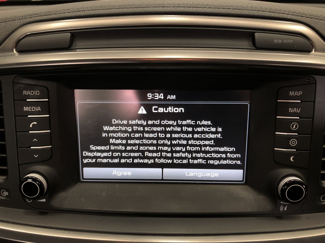 Dual Ram Hydraulic Grapple Attachment to Suit 8T Excavators (Unused)