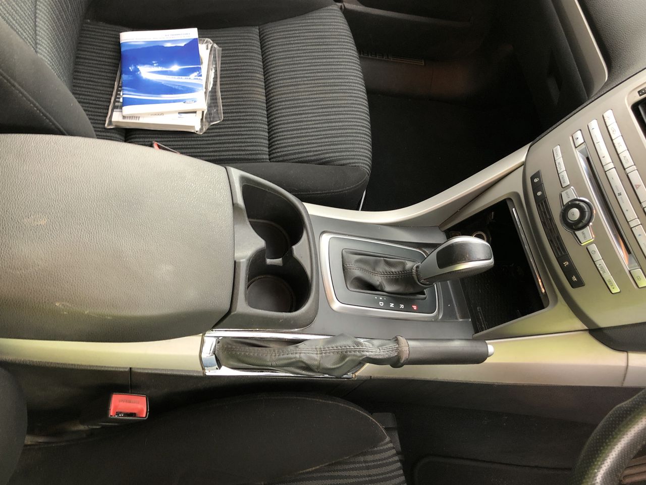 KUVINGS Auto8 Hands Free Cold Press Juicer.