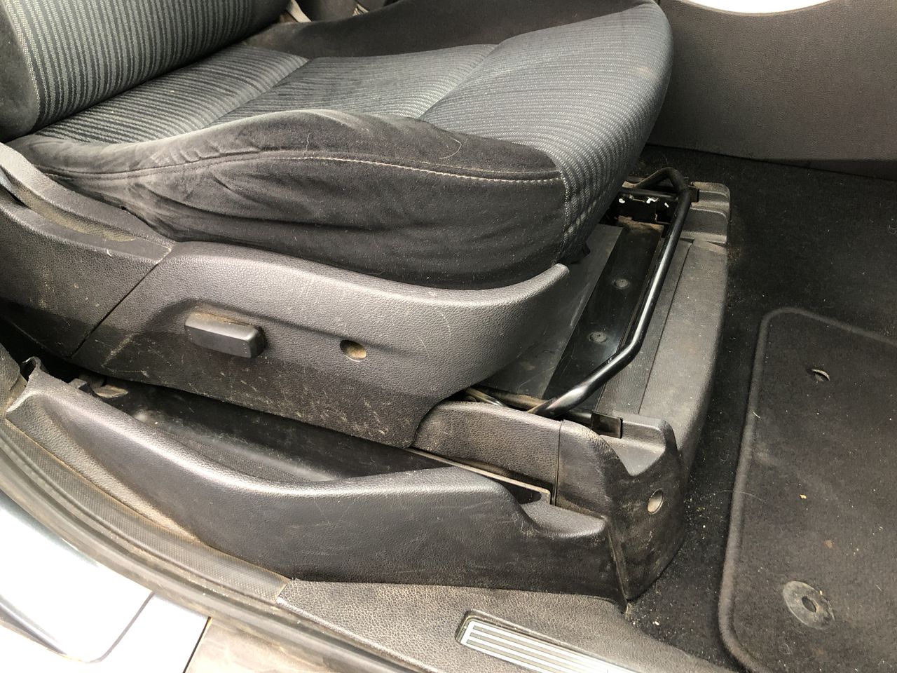 HOMEDICS Total Recline Shiatsu Massage Cushion.