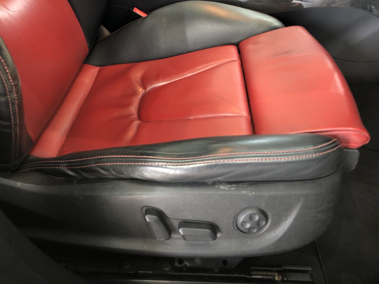 Mixed Brand Home Audio Speakers and Subwoofers Lot
