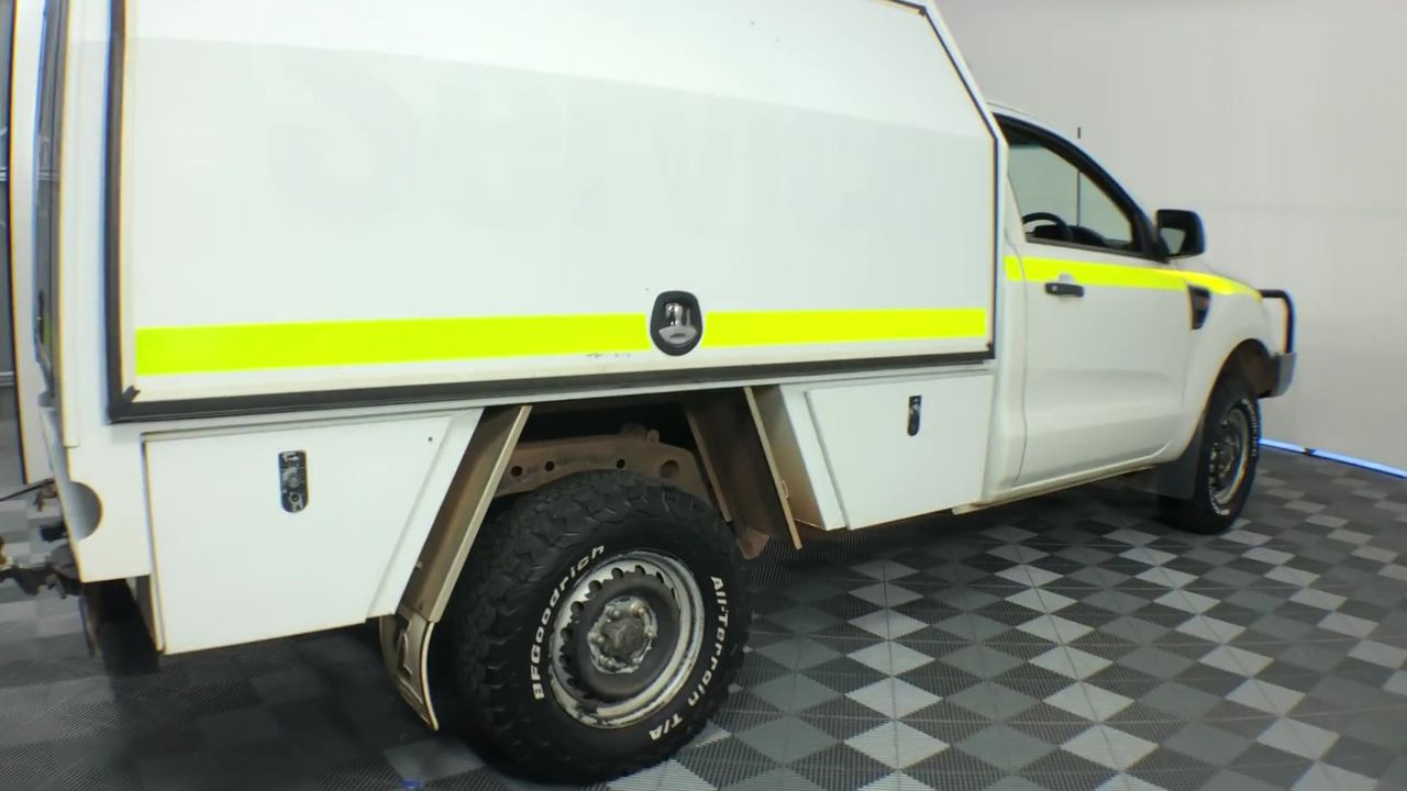 2025 Dual Axle Food Trailer 450 - Black (Unused)