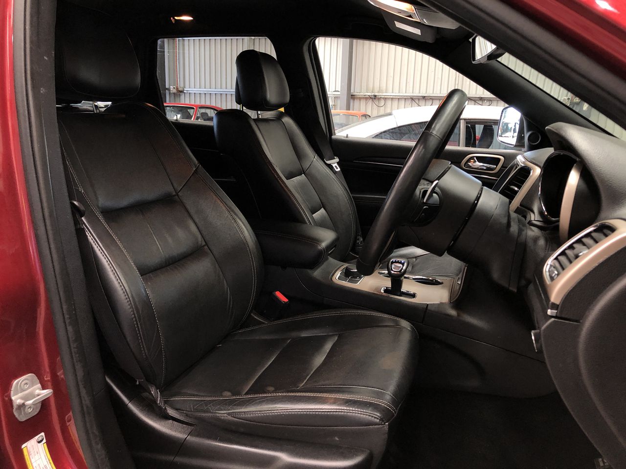 END OF LEASE SALE: 10" Portable CarPlay