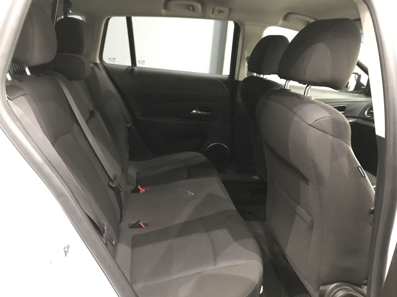 2015 Land Rover Discovery Sport SI4 SE Auto AWD SUV
