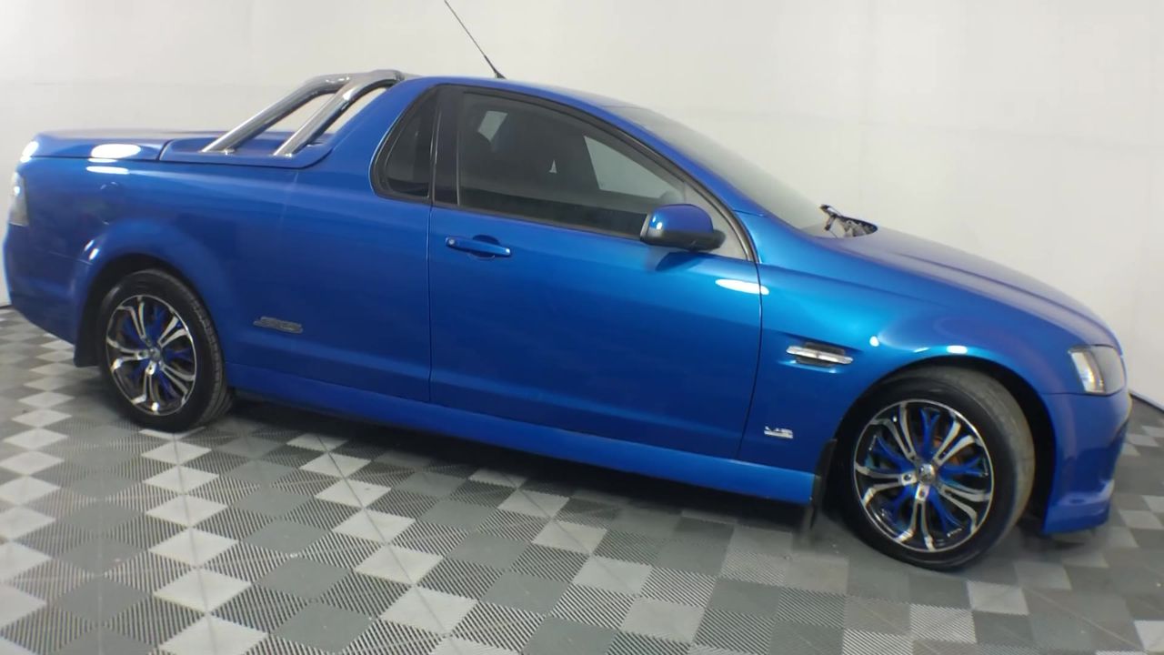 St Huberts The Stag Pinot Noir (6x 750mL).