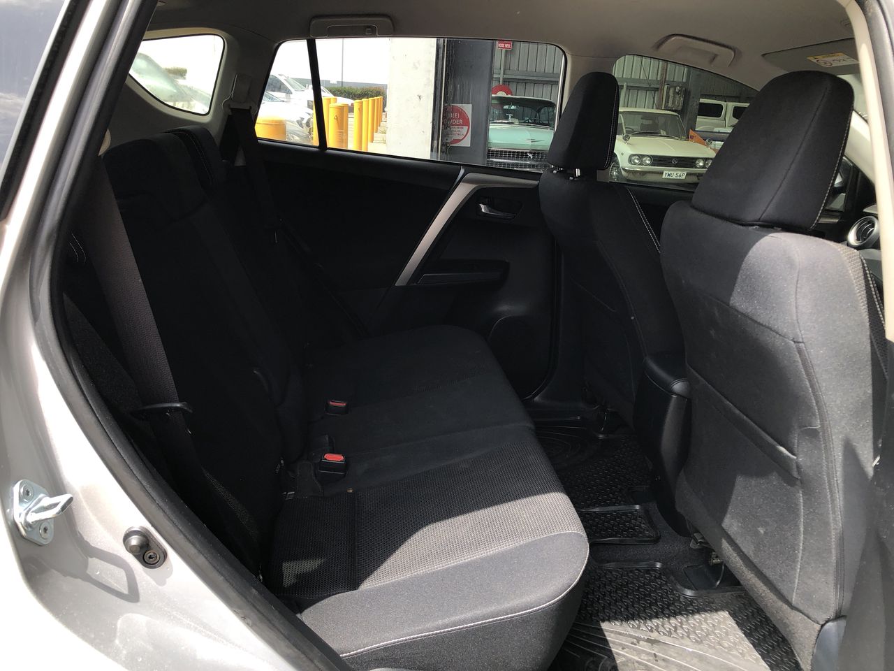 1 Premium Executive Hi Back Swivel Office Chair