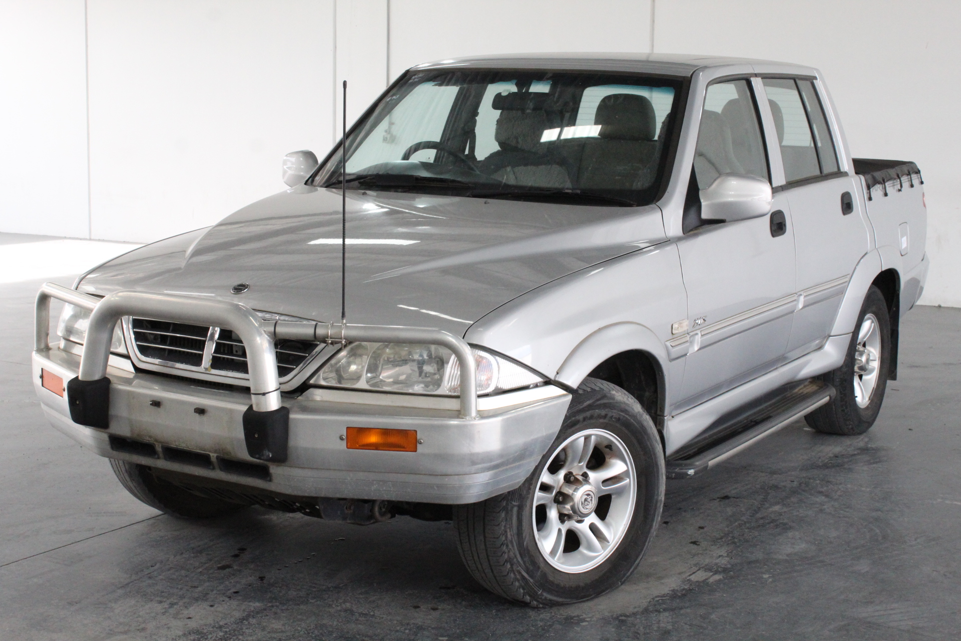 CANTERBURY Men's Open Hem Stadium Pant, Size 3XL, Black/White, E513105.  Bu