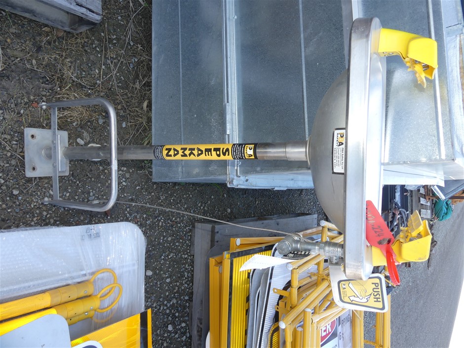 Bulk items, gold diamonds, silver coins